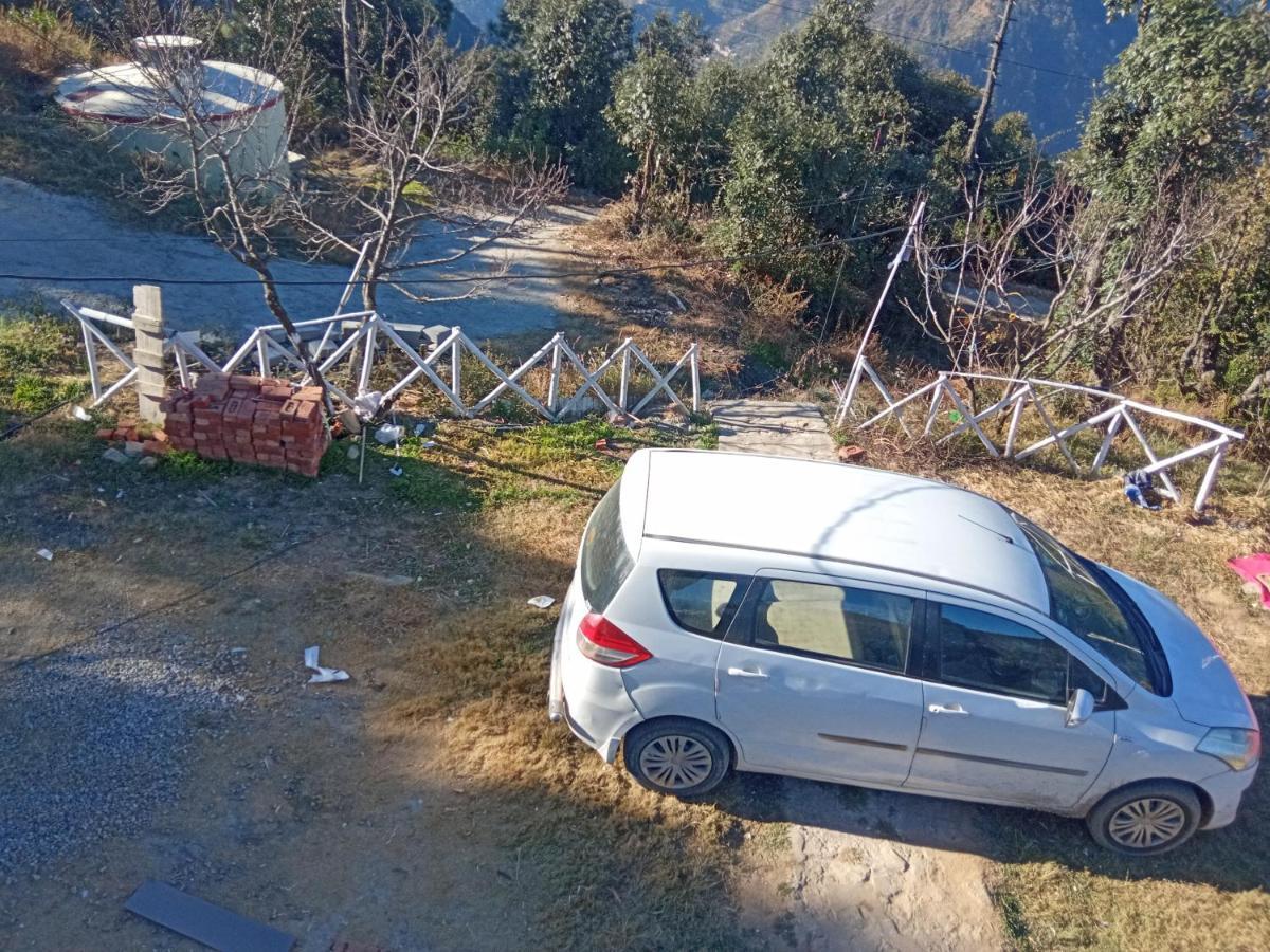 In Apple Estate Kanatal - Himalayan View Resort With Courteous Staff Exteriér fotografie