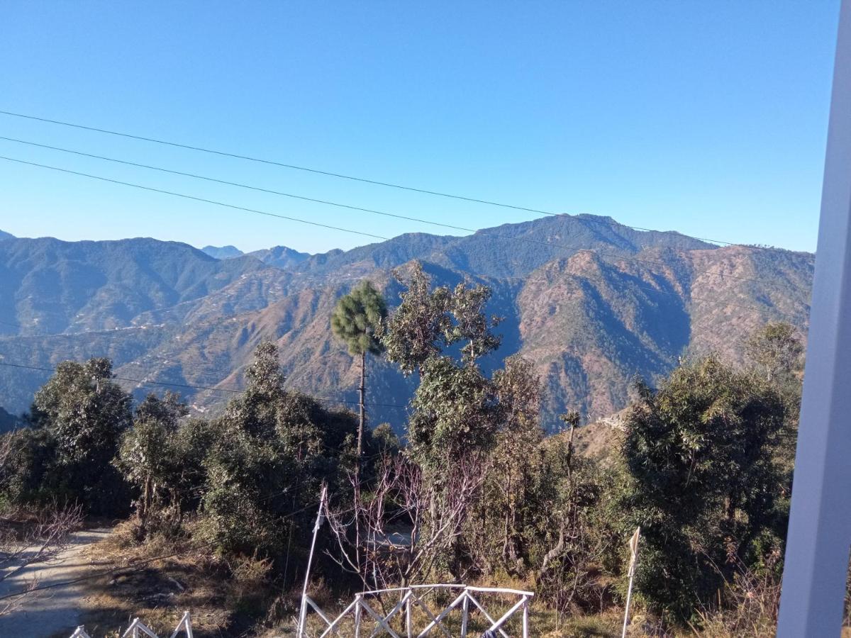 In Apple Estate Kanatal - Himalayan View Resort With Courteous Staff Exteriér fotografie